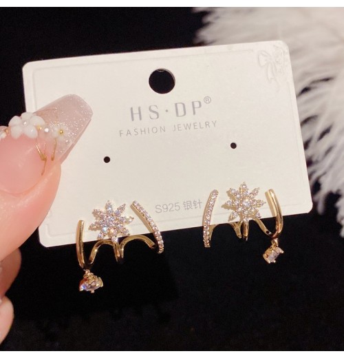 New trendy and dazzling octagonal star-shaped ear stud earrings with feminine charm, fashion and individuality, and popular ear accessories