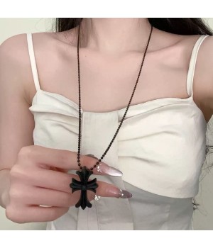 The cross-border best-selling streetwear brand CH克罗心 punk hip-hop limited edition multi-color cross versatile women's necklace
