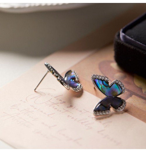 Fashionable and high-end, colorful abalone shell, exquisite and light luxury, zirconium stud earrings, commuting style, forest-themed butterfly, super sparkling earrings Fashionable and high-end, colorful abalone shell, exquisite and light luxury, zirconium stud earrings, commuting style, forest-themed butterfly, super sparkling earrings