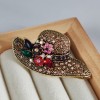 Korean fashion style hats, brooches, creative and cute corsages, elegant cardigans, coats, silk scarves, pin clasps, and accessories Korean fashion style hats, brooches, creative and cute corsages, elegant cardigans, coats, silk scarves, pin clasps, and accessories