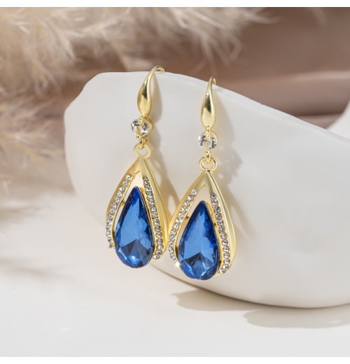  new trendy, luxurious, versatile and stylish earrings with water drop hooks and high-end blue crystal earrings