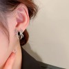 Simple spider exaggerated retro stud earrings, fashionable and individual light luxury earrings, niche design, high-end earrings Simple spider exaggerated retro stud earrings, fashionable and individual light luxury earrings, niche design, high-end earrings