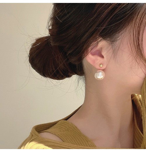 French romantic pearl earrings, elegant and grand, light luxury and niche design, 925 silver needle stud earrings, earrings, trendy for women French romantic pearl earrings, elegant and grand, light luxury and niche design, 925 silver needle stud earrings, earrings, trendy for women