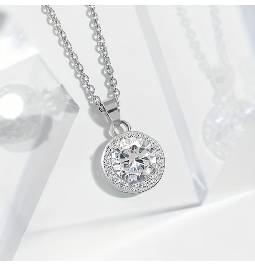 The new cross-border wish round pendant, collarbone chain, European and American four-prong sunflower round-wrapped round diamond necklace is simple and small The new cross-border wish round pendant, collarbone chain, European and American four-prong sunflower round-wrapped round diamond necklace is simple and small
