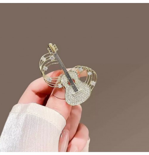 Design sense, individuality, niche musical note guitar brooch, high-end and elegant clothing pin,  new suit accessory