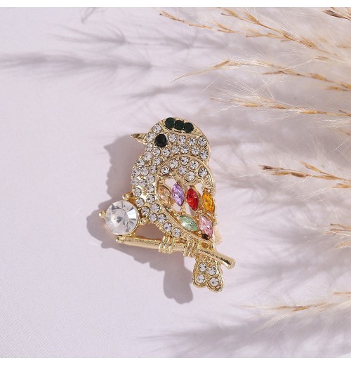 Magpie bird brooch, high-end Japanese style, cute, anti-glare, high-end feel, personalized suit, colorful brooch, and brooch accessories Magpie bird brooch, high-end Japanese style, cute, anti-glare, high-end feel, personalized suit, colorful brooch, and brooch accessories