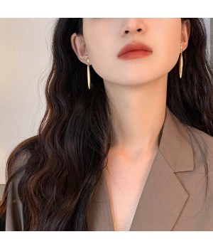 Silver needle tassel line earrings, new Spring/Summer  bestseller, high-end retro Hong Kong-style earrings and stud accessories for women