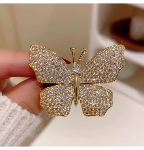 super beautiful French retro full of diamonds, exquisite and elegant butterfly brooch and brooch, versatile and elegant coat and overcoat pin super beautiful French retro full of diamonds, exquisite and elegant butterfly brooch and brooch, versatile and elegant coat and overcoat pin