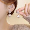 Square zircon pearl stud earrings for women, a new style of fashionable, versatile and elegant earrings with a niche, light luxury and high-end feel. Small scented earrings Square zircon pearl stud earrings for women, a new style of fashionable, versatile and elegant earrings with a niche, light luxury and high-end feel. Small scented earrings
