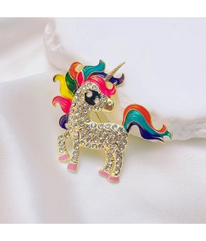 The new fashionable pony brooch exudes a high-end feel. The niche corsage is a fashionable accessory from Yiwu. The female horse animal brooch is exquisitely matched