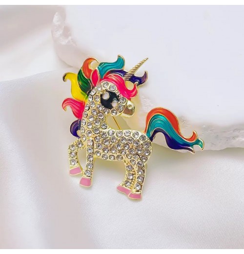 The new fashionable pony brooch exudes a high-end feel. The niche corsage is a fashionable accessory from Yiwu. The female horse animal brooch is exquisitely matched The new fashionable pony brooch exudes a high-end feel. The niche corsage is a fashionable accessory from Yiwu. The female horse animal brooch is exquisitely matched
