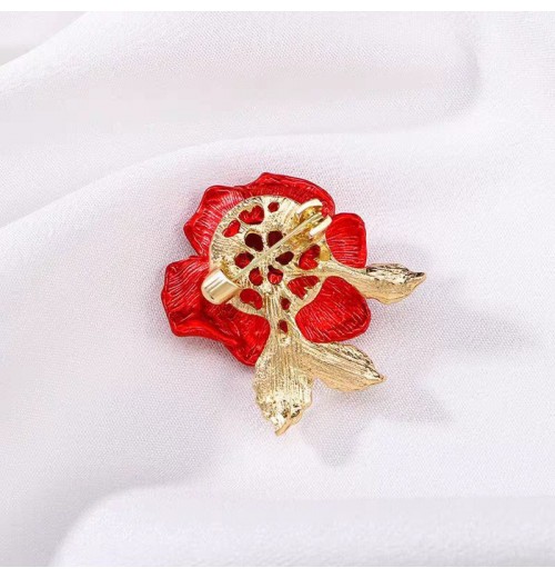 High-end red rose brooch, high-end women's fashion pin, suit overcoat accessory, wedding corsage ornament High-end red rose brooch, high-end women's fashion pin, suit overcoat accessory, wedding corsage ornament