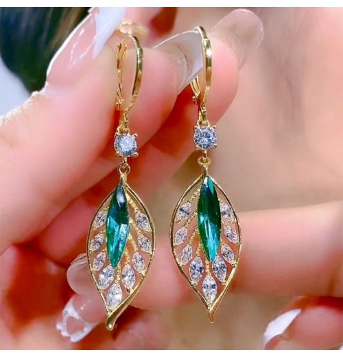Sparkling zircon green leaf versatile ear clings, golden branch and jade leaf earrings, new trendy ear accessories Sparkling zircon green leaf versatile ear clings, golden branch and jade leaf earrings, new trendy ear accessories