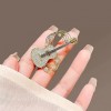 Design sense, individuality, niche musical note guitar brooch, high-end and elegant clothing pin,  new suit accessory