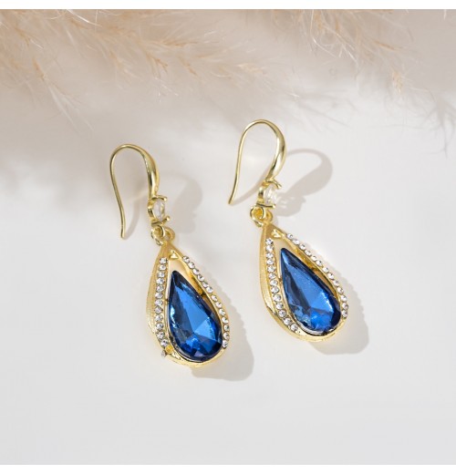  new trendy, luxurious, versatile and stylish earrings with water drop hooks and high-end blue crystal earrings