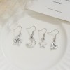 Moon, star, sun, moon earrings and earrings exude a light luxury and high-end feel. Star and moon earrings and earrings are niche and fashionable