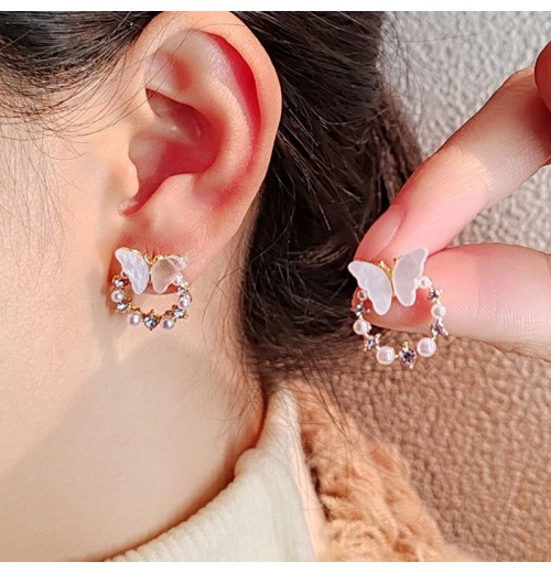 S925 Silver needle circle butterfly stud earrings, women's design sense, white pearl high-end feel, tea-themed gentle earrings and earrings S925 Silver needle circle butterfly stud earrings, women's design sense, white pearl high-end feel, tea-themed gentle earrings and earrings